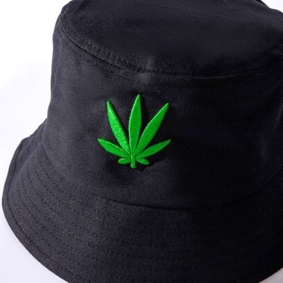 Miz In Love 24/20: Black Weed Embroidered Bucket Hat - Picture 3 of 4